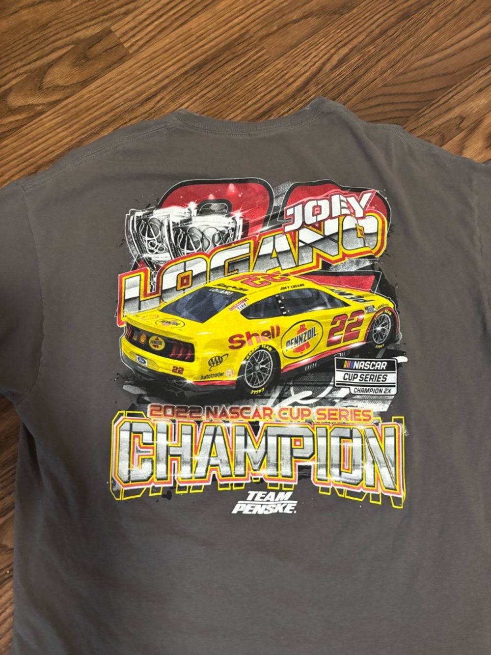 Team Penske 2022 Joey Logano NASCAR Cup Series Champion Tee * XXL